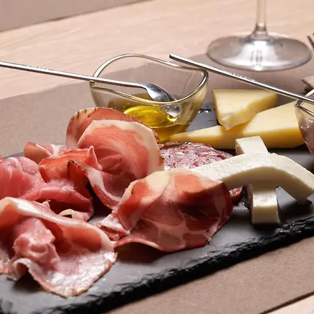 Hampton By Hilton Rome North Fiano فندق 4*