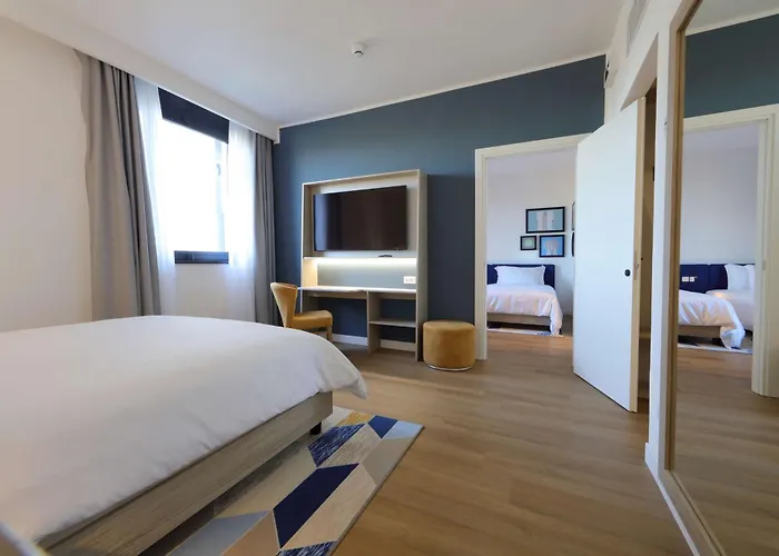 Hampton By Hilton Rome North Fiano 4*